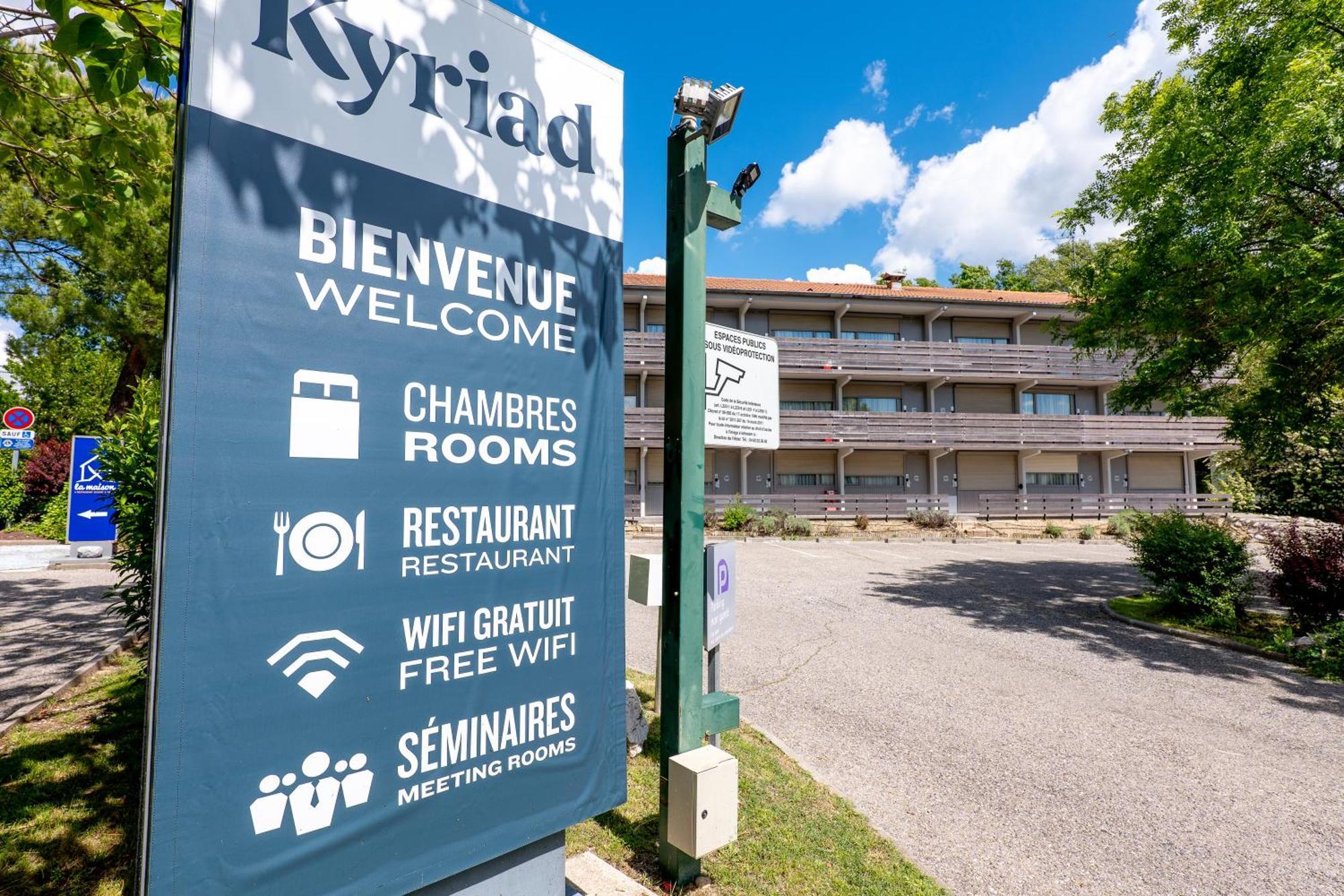 Kyriad Digne-Les-Bains Bagian luar foto